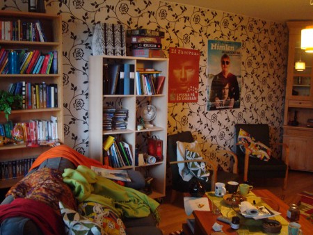 Dressad lägenhet till kortfilmen Såna som du, i regi av Miro Anter.